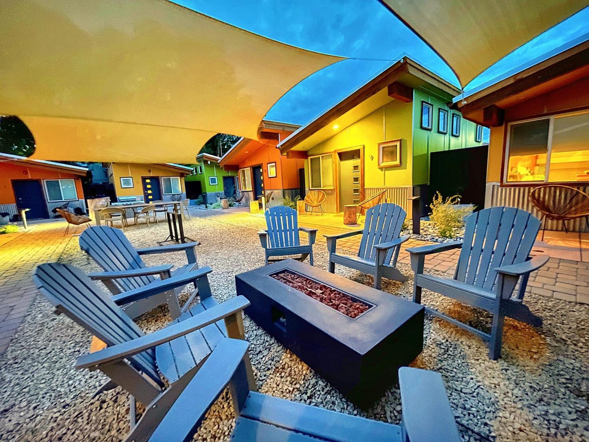Downtown Kokopelli West 7 - Newly Remodeled Stylish Studio Moab Luaran gambar